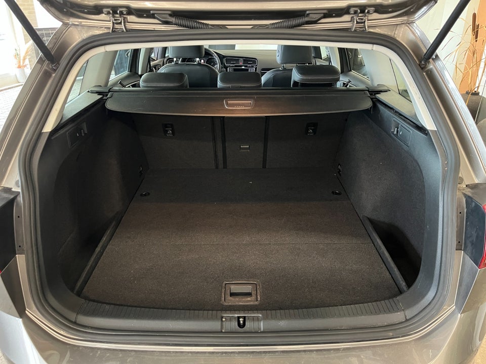 VW Golf VII 1,4 TSi 125 Highline Variant DSG BMT 5d