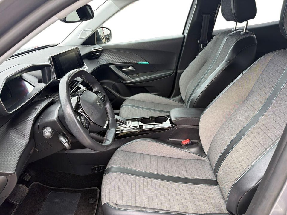 Peugeot e-2008 50 Allure Pack 5d