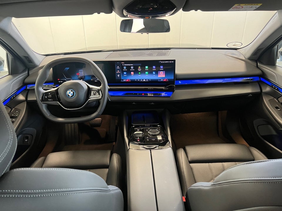 BMW i5 eDrive40 Sport Line 4d