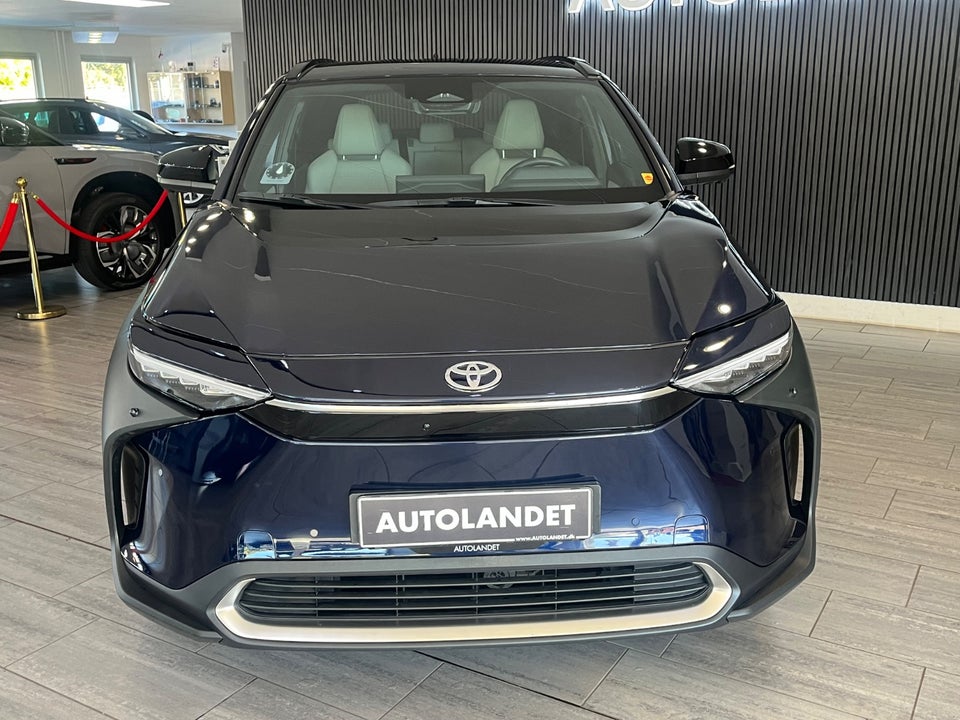 Toyota bZ4X Executive 5d