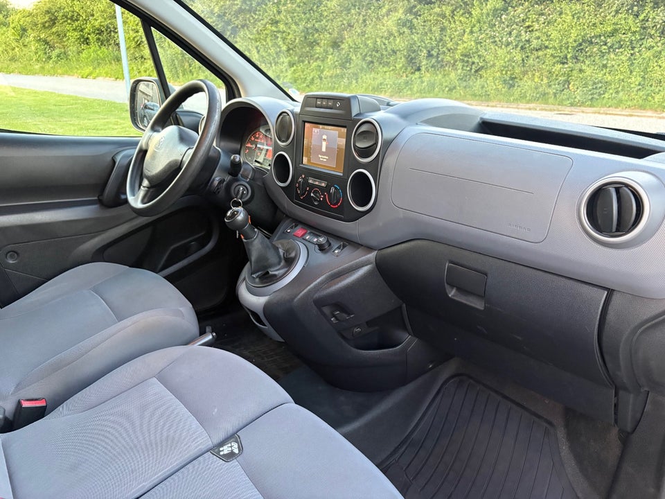 Peugeot Partner 1,6 BlueHDi 100 L1 Flex Van 5d