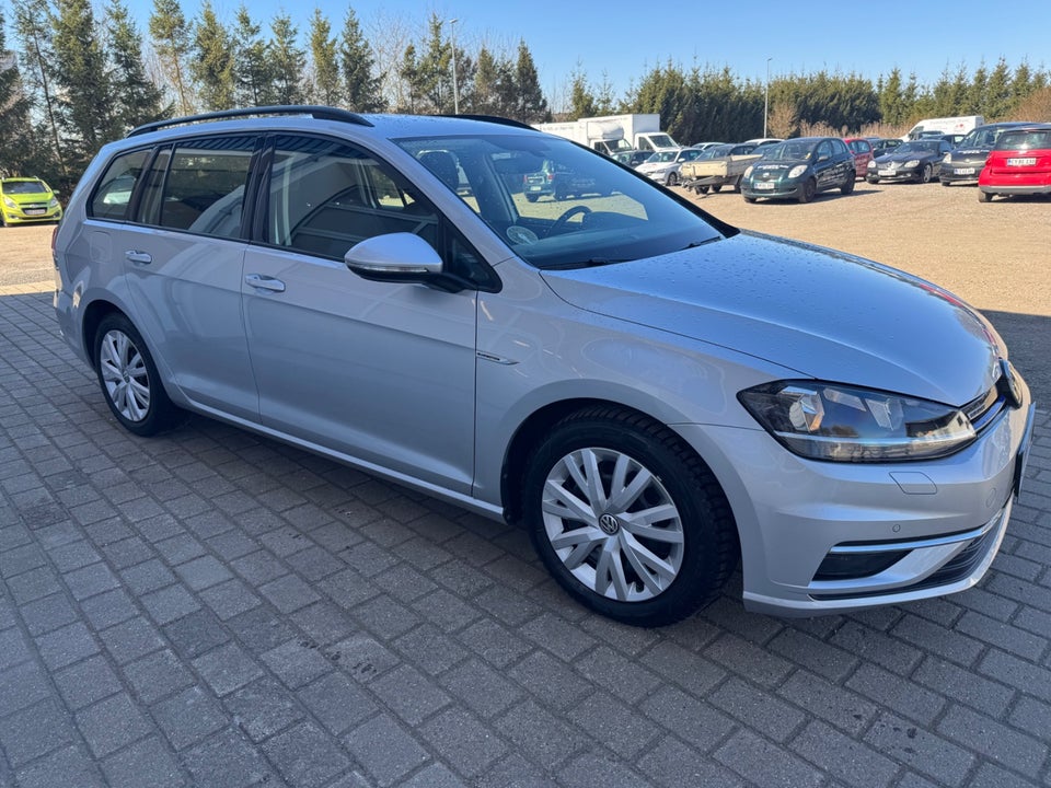 VW Golf VII 1,5 TSi 130 Comfortline Variant DSG 5d