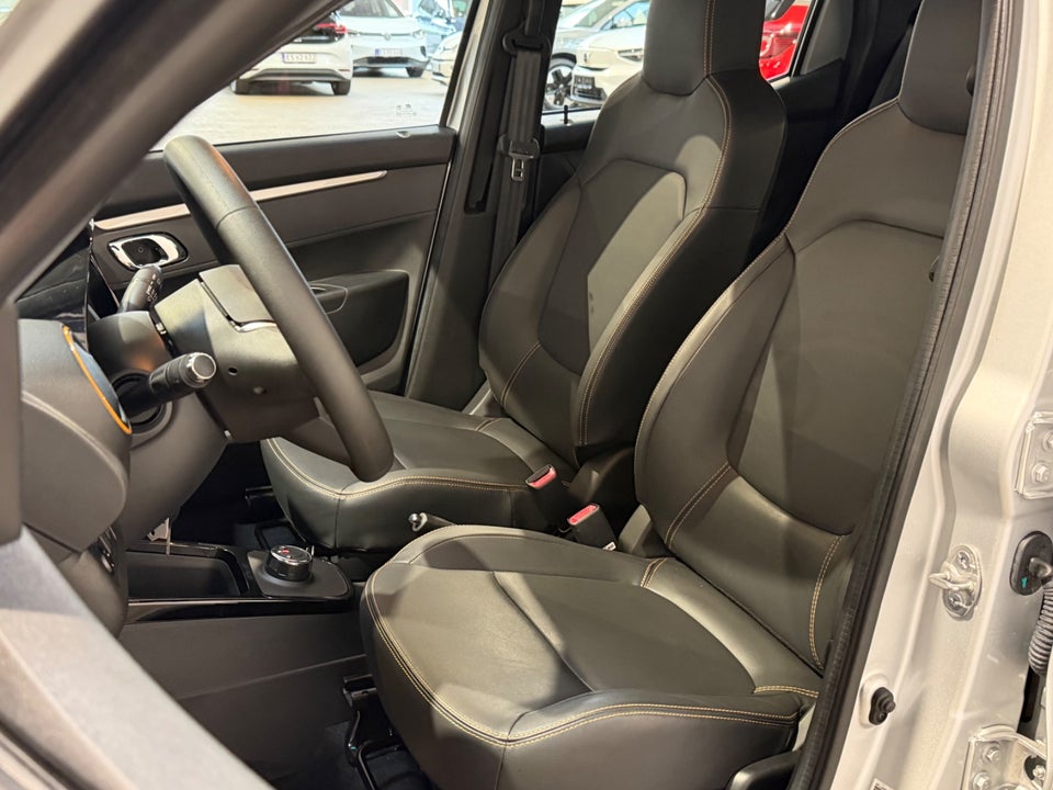 Dacia Spring Comfort+ 5d