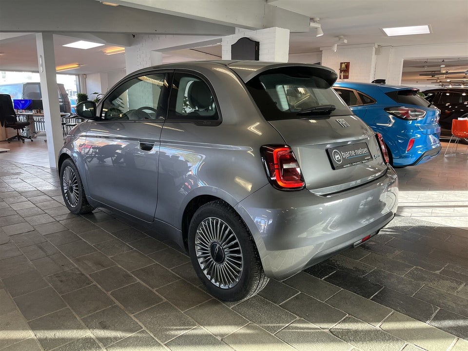 Fiat 500e 42 Icon 3d