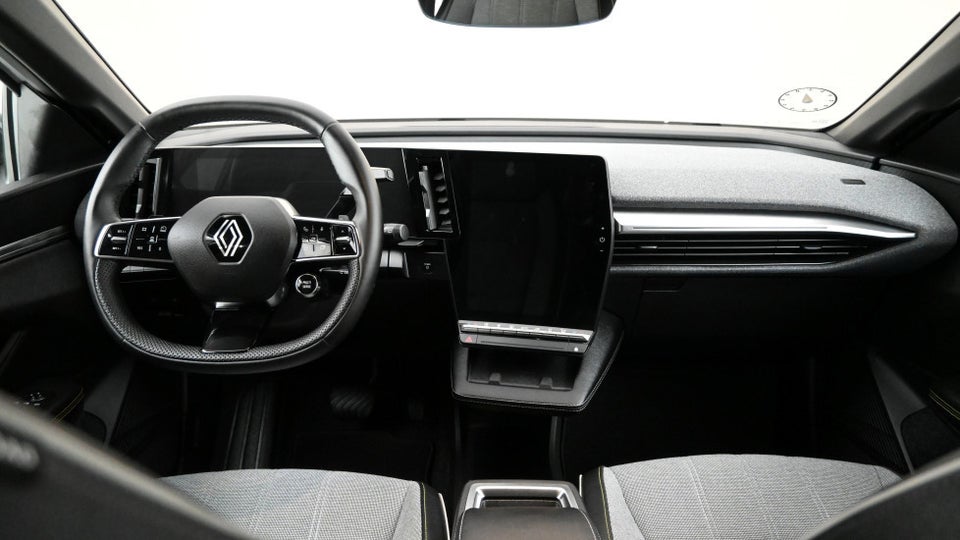 Renault Megane E-Tech 60 Techno 5d