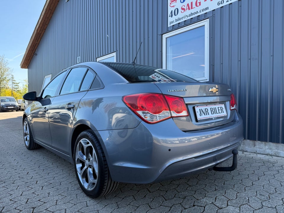 Chevrolet Cruze 1,8 LT 4d