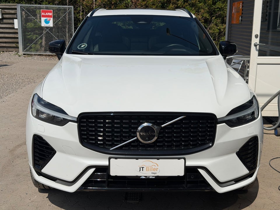 Volvo XC60 2,0 T6 ReCharge R-Design aut. AWD 5d