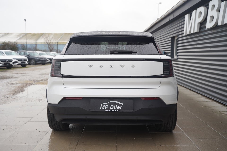 Volvo EX30 Twin Performance Plus 5d