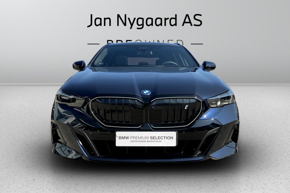 BMW i5 eDrive40 Touring Supercharged 5d