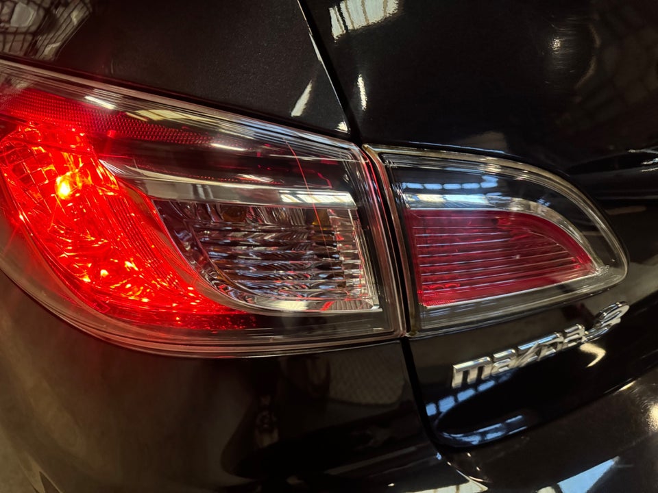 Mazda 3 1,6 Advance 4d