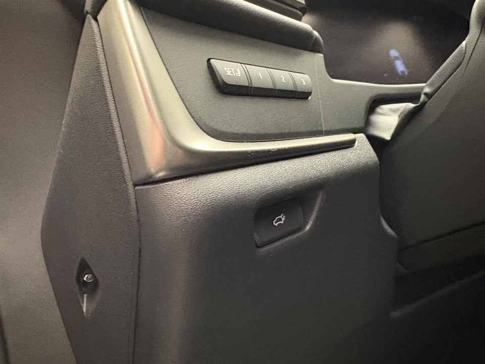 Lexus RZ300e Luxury 5d