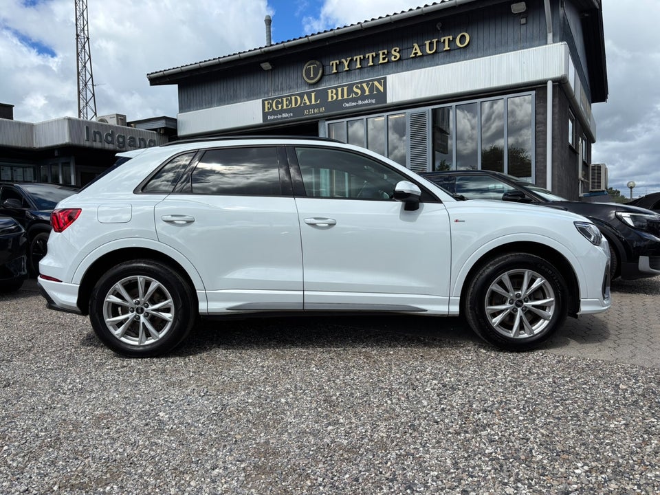 Audi Q3 45 TFSi e S-line plus S-tr. 5d