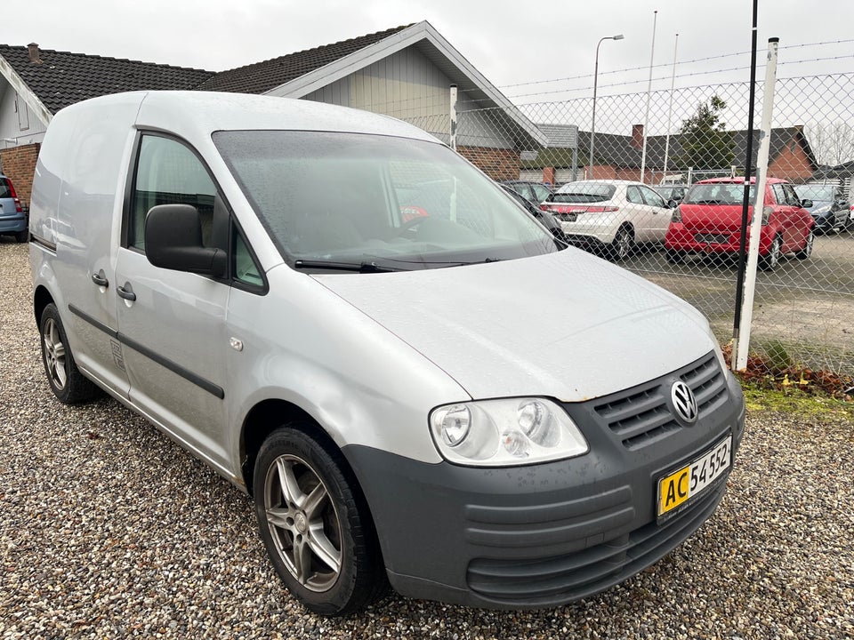 VW Caddy 1,9 TDi 5d