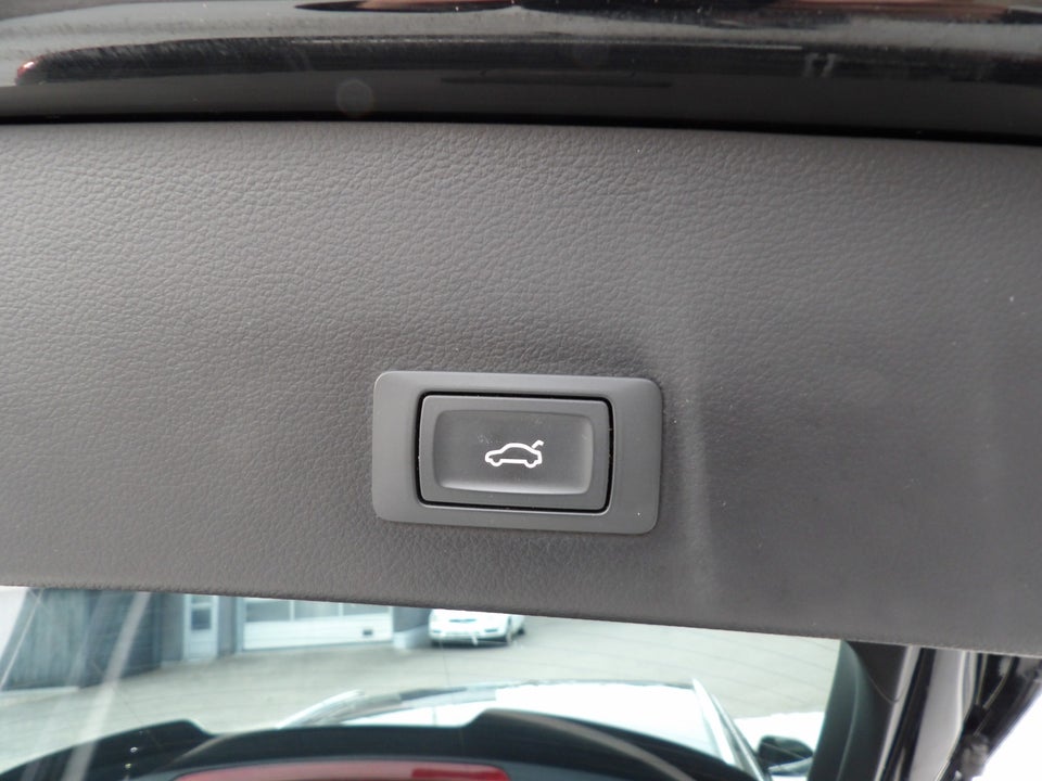 Audi A6 2,0 TDi 190 S-line Avant S-tr. 5d