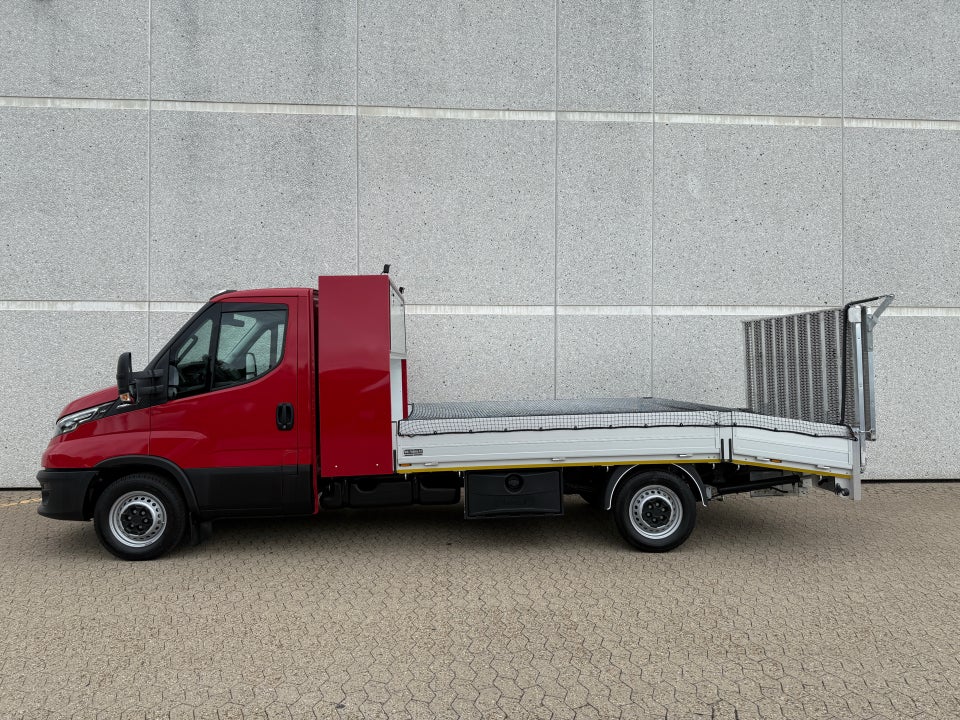 Iveco Daily 3,0 35S18 4100mm Lad AG8