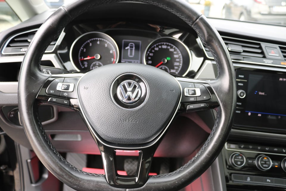 VW Touran 1,5 TSi 150 Comfortline DSG 7prs 5d