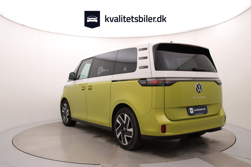VW ID.Buzz 77 Pro SWB 5d