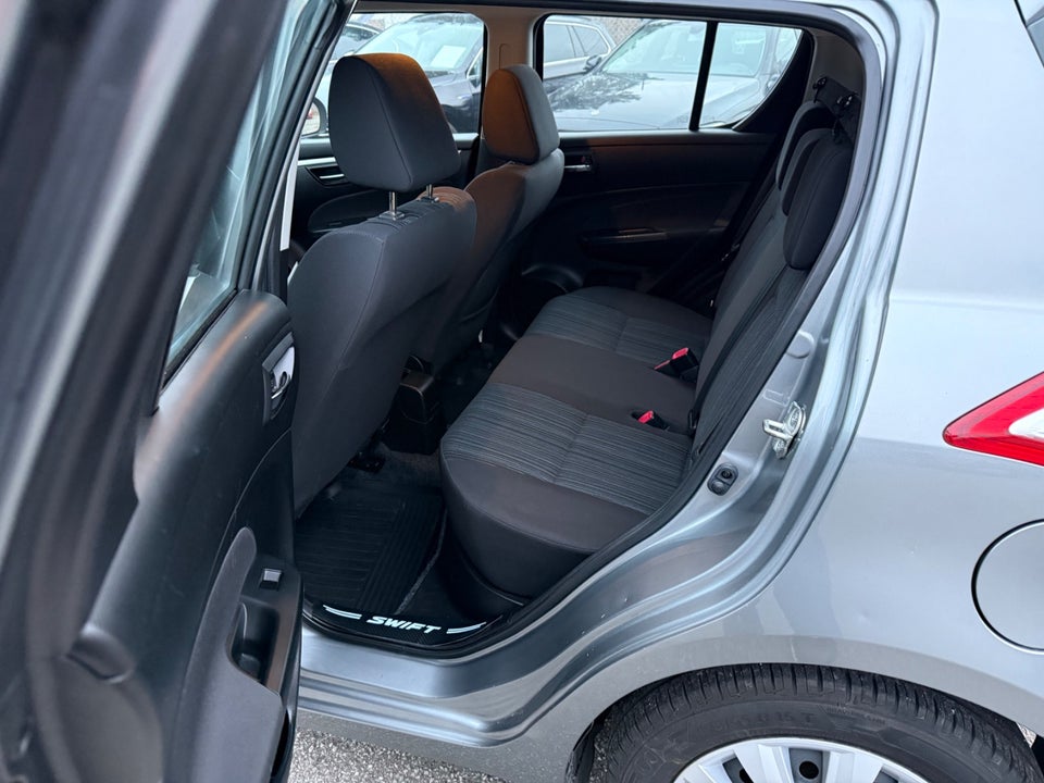 Suzuki Swift 1,2 Dualjet 5d