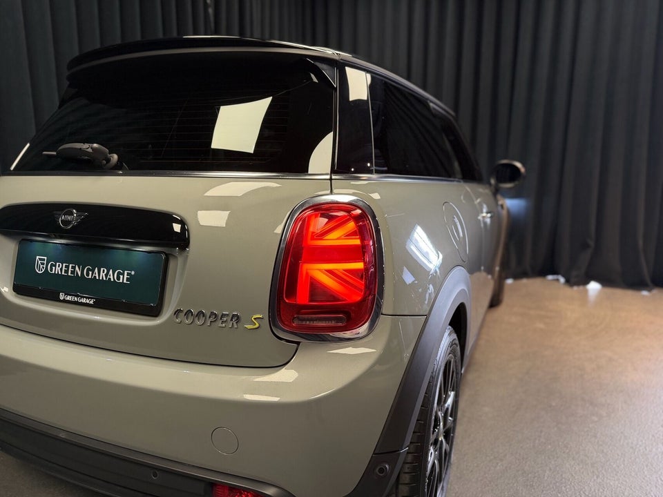 MINI Cooper SE Classic Trim 3d