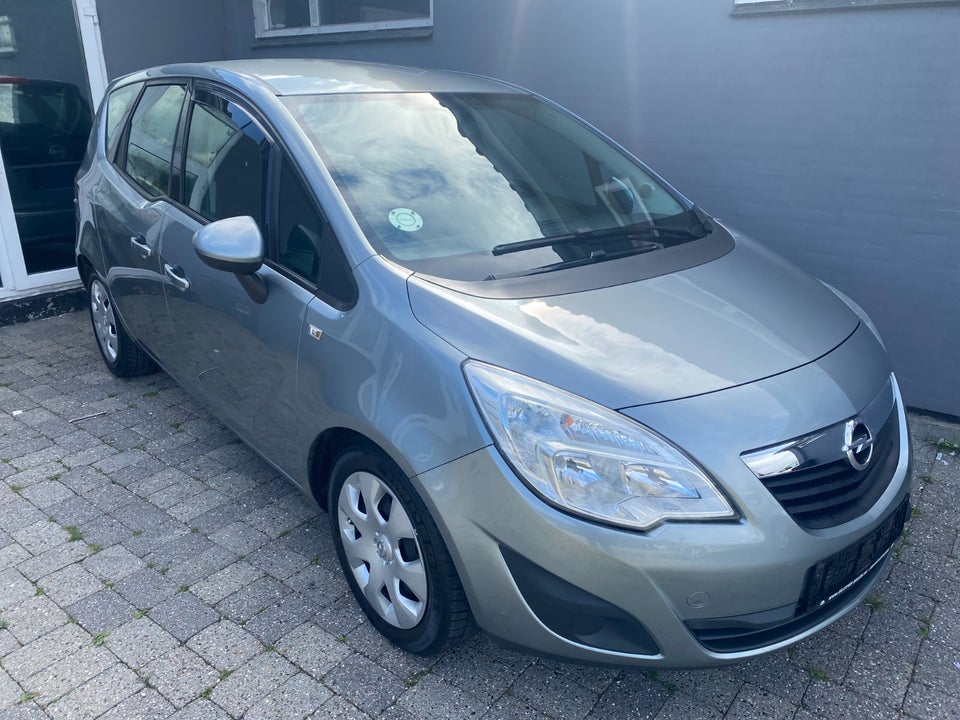 Opel Meriva 1,4 T 120 Cosmo 5d