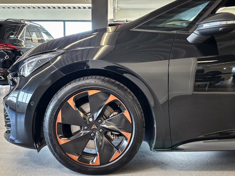 Cupra Born 59 e-Boost 5d