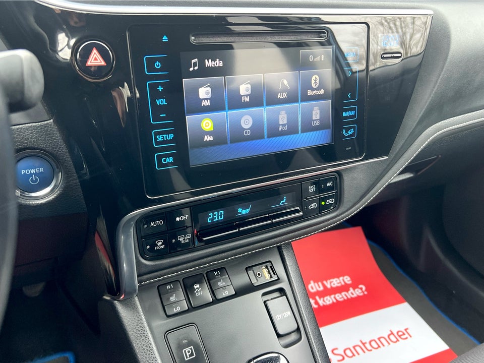 Toyota Auris 1,8 Hybrid H2 Comfort Touring Sports CVT 5d