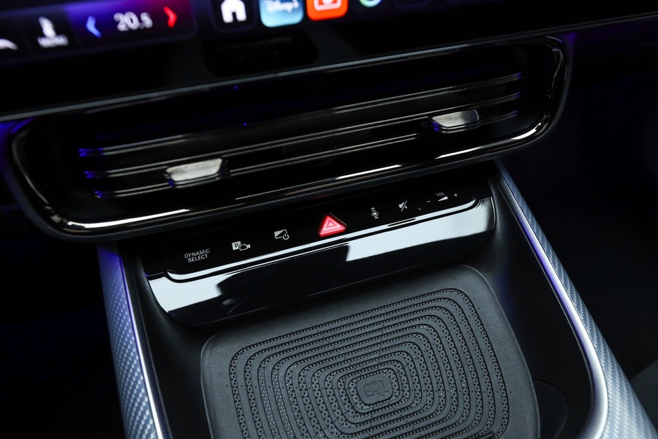 Mercedes CLA250+ EQ AMG Premium 4d