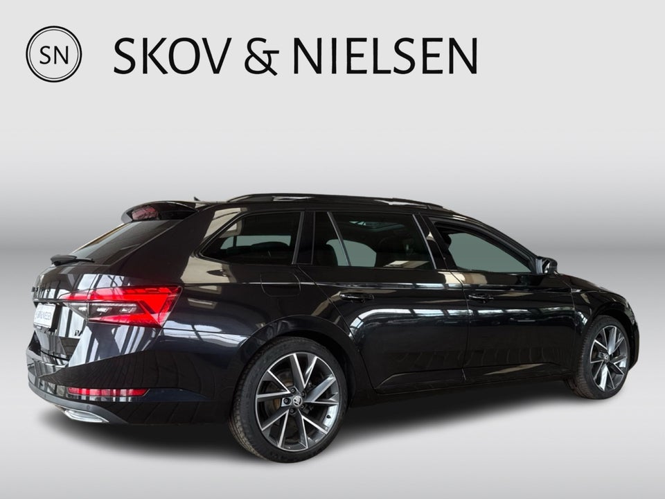 Skoda Superb 1,4 TSi iV Sportline Combi DSG 5d