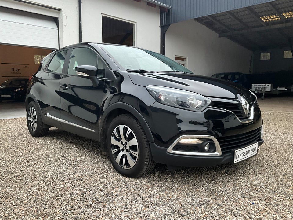 Renault Captur 0,9 TCe 90 Expression 5d
