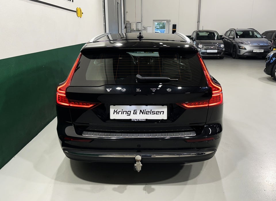 Volvo V60 2,0 B4 197 Plus Bright aut. 5d