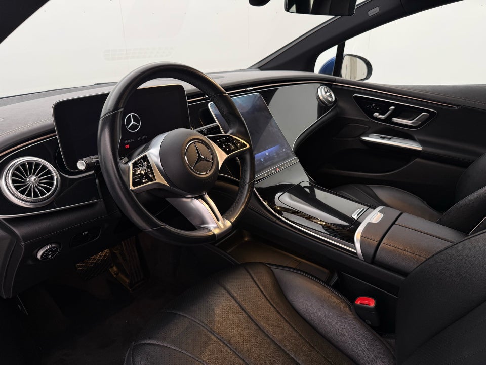 Mercedes EQE350+ Avantgarde 4d