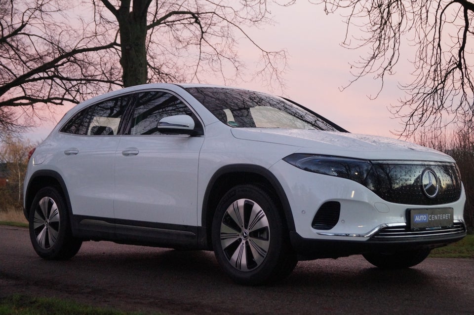 Mercedes EQA350 Progressive 4Matic 5d