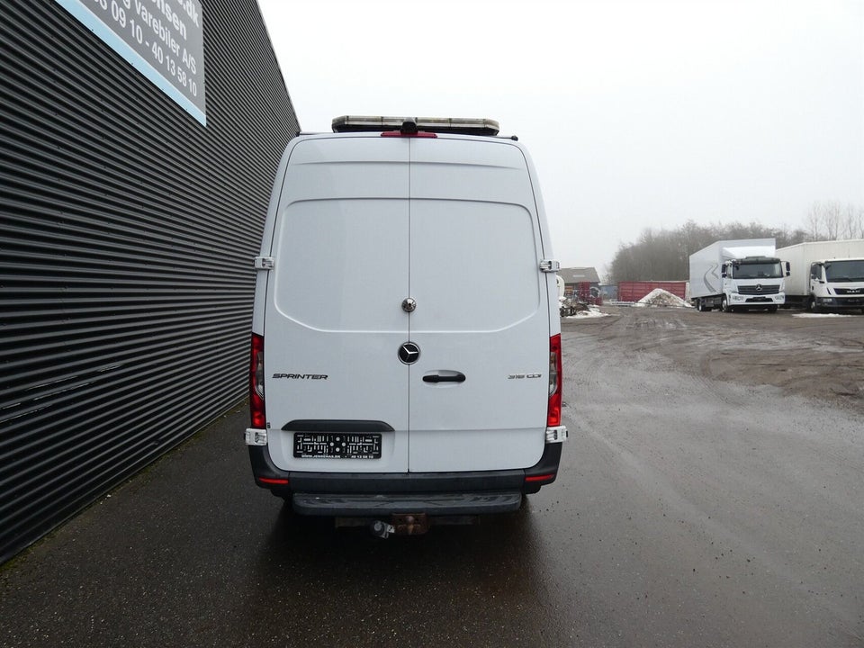 Mercedes Sprinter 316 2,2 CDi A2 Kassevogn RWD