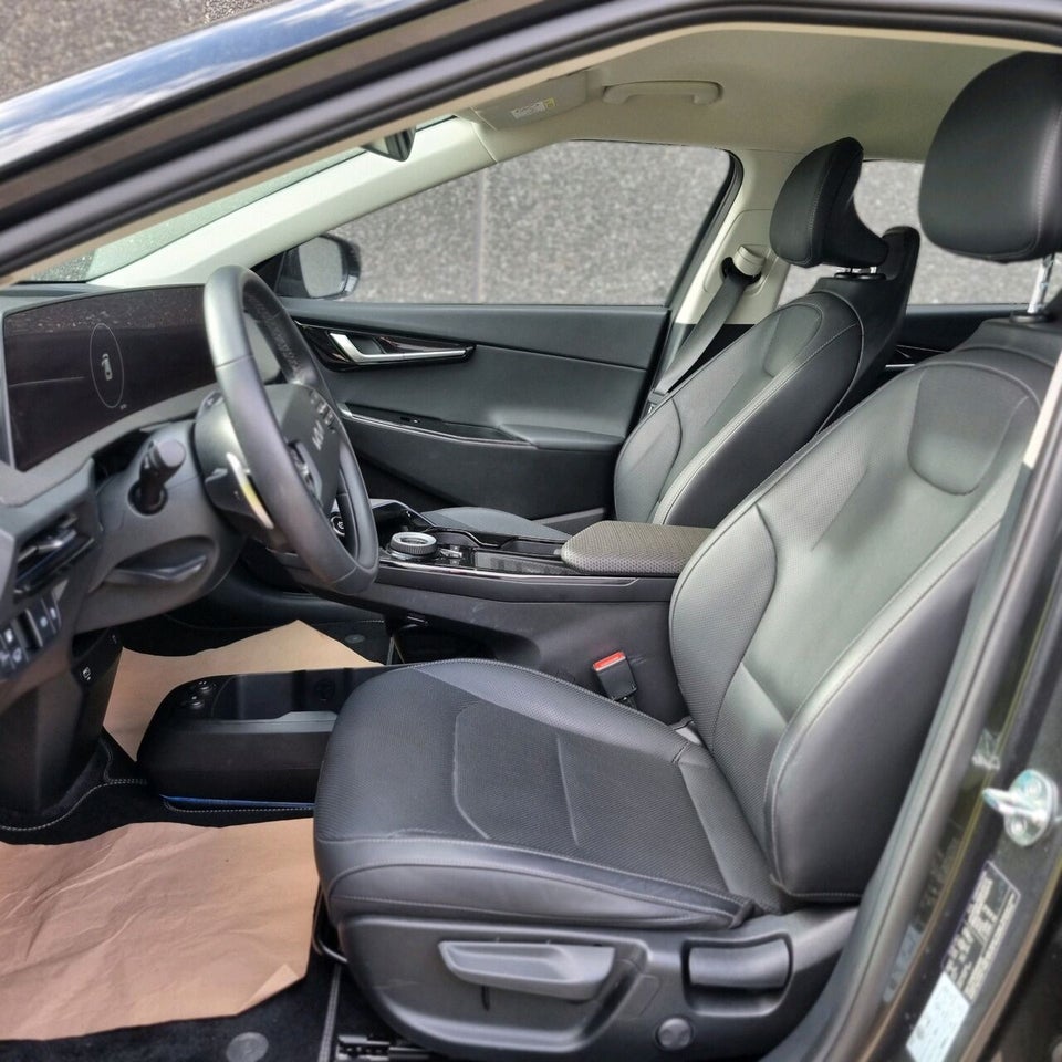 Kia EV6 77 Long Range 5d