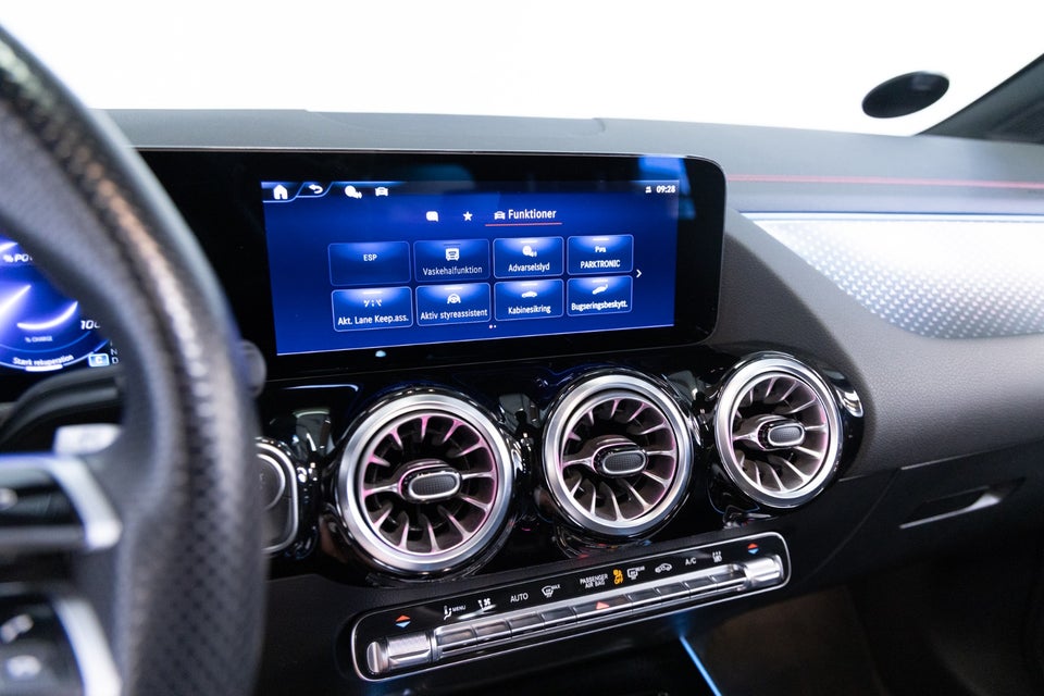 Mercedes EQA250+ AMG Advance 5d