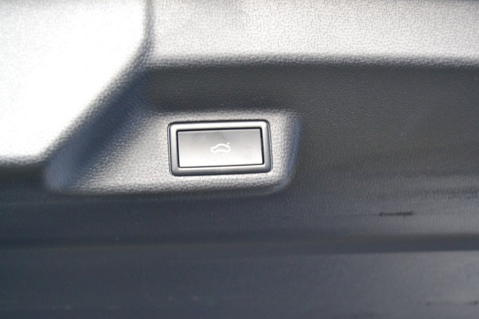 VW ID.Buzz 86 Style 7prs LWB 5d