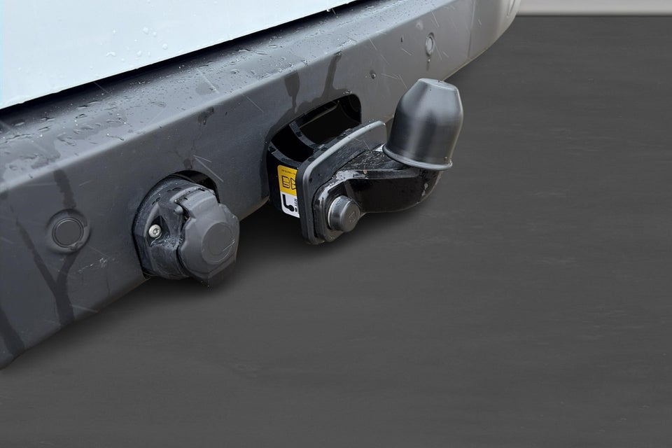 VW Transporter 2,0 TDi 150 Comfort Kassevogn aut. SWB