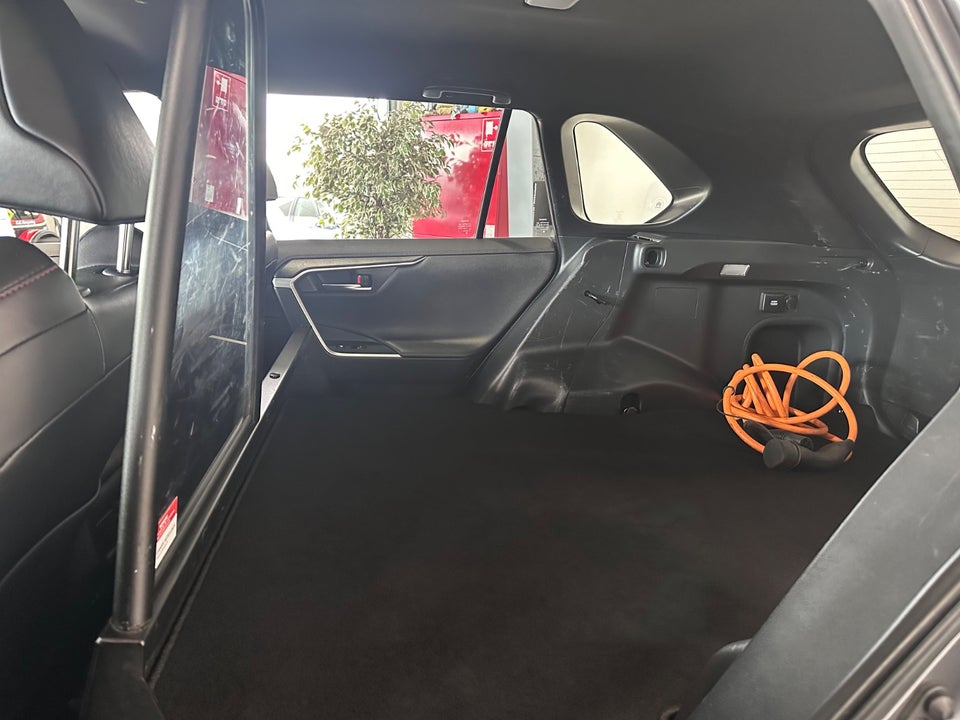 Toyota RAV4 2,5 Hybrid Active AWD Van 5d