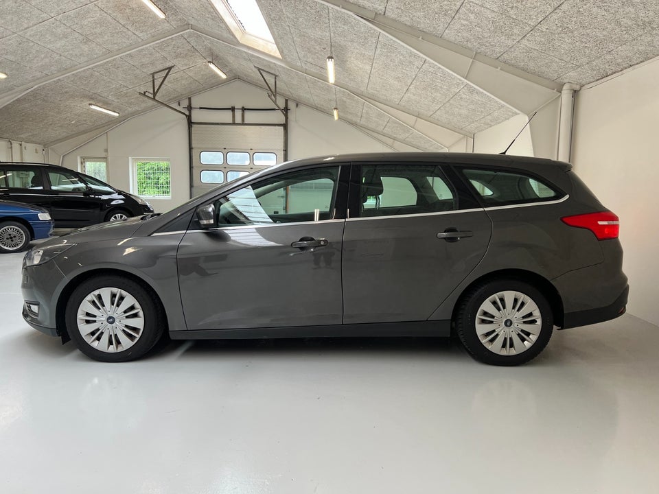 Ford Focus 1,0 SCTi 125 Titanium stc. 5d