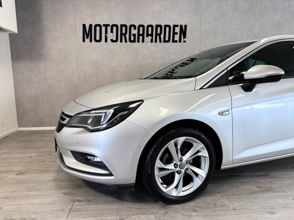 Opel Astra 1,4 T 150 Exclusive 5d