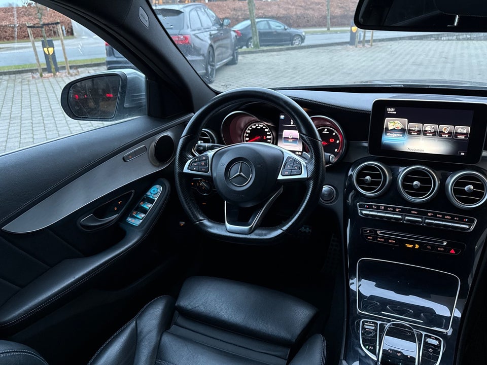 Mercedes C220 2,2 BlueTEC AMG Line stc. 5d