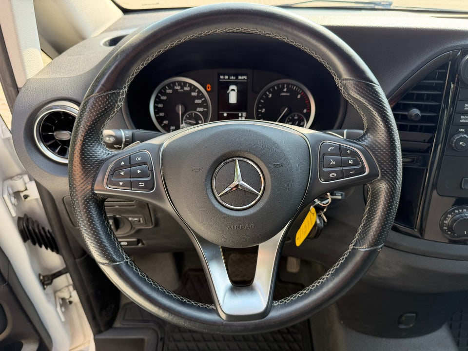 Mercedes Vito 114 2,0 CDi Kassevogn aut. L RWD
