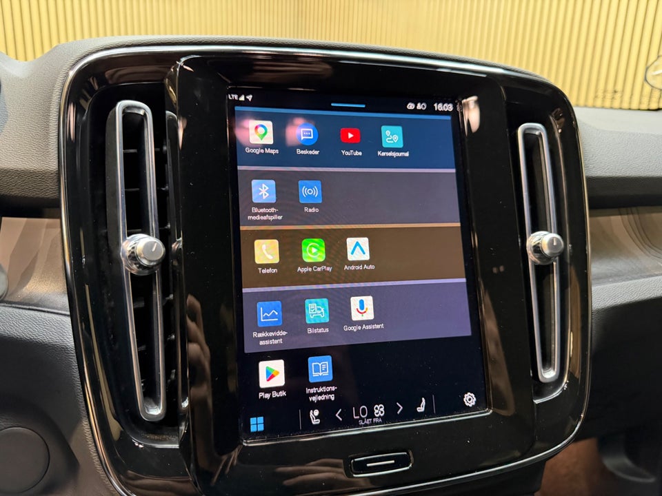 Volvo XC40 P6 ReCharge Core 5d