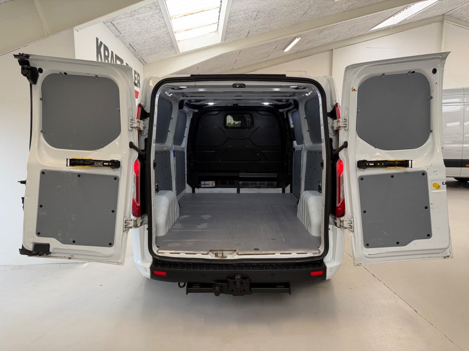 Ford Transit Custom 300 L2 2,0 TDCi 130 Trend