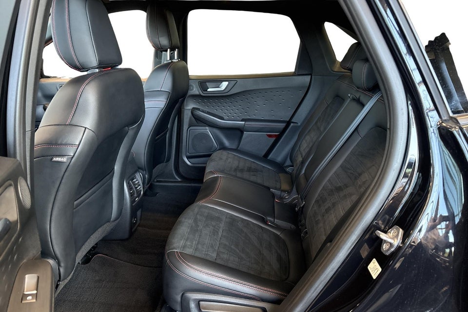 Ford Kuga 2,5 PHEV ST-Line X CVT 5d