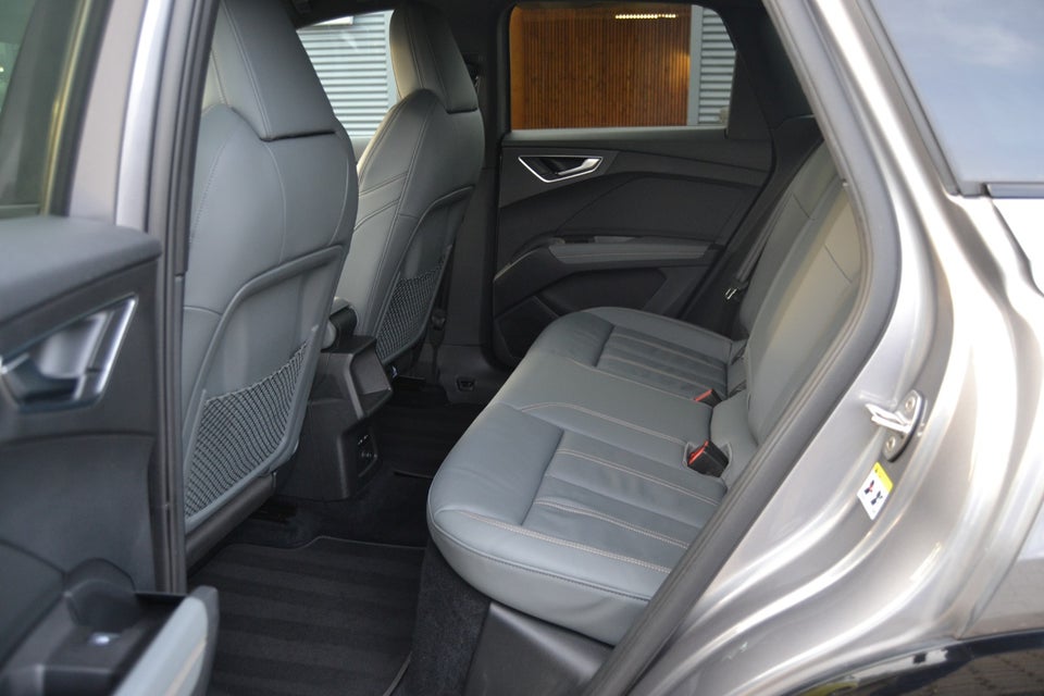 Audi Q4 e-tron 40 edition one S-line 5d