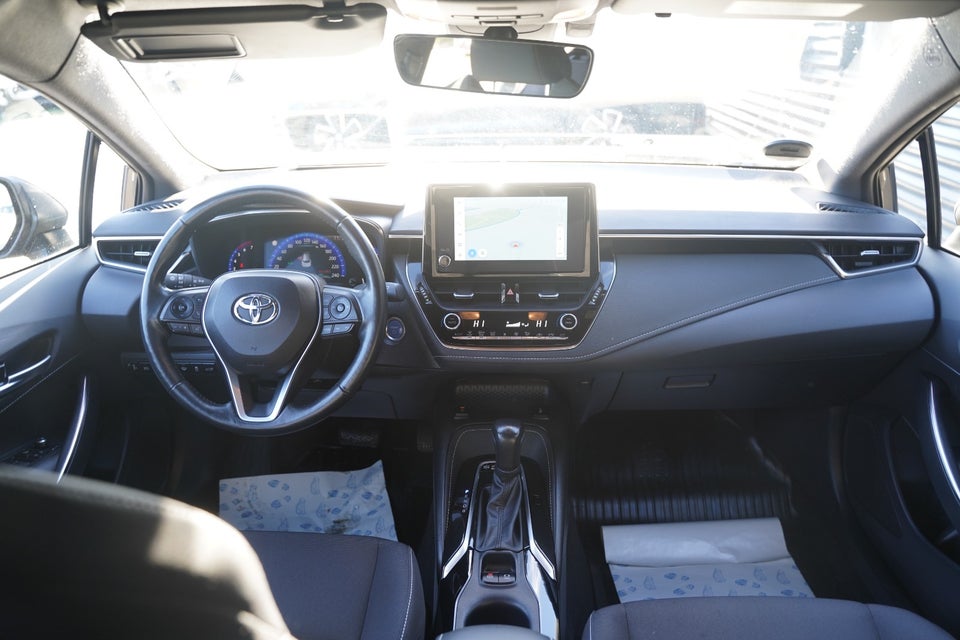 Toyota Corolla 1,8 Hybrid Active Smart Touring Sports MDS 5d