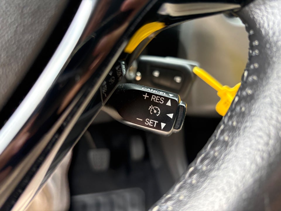 Toyota Aygo 1,0 VVT-i x-press 5d