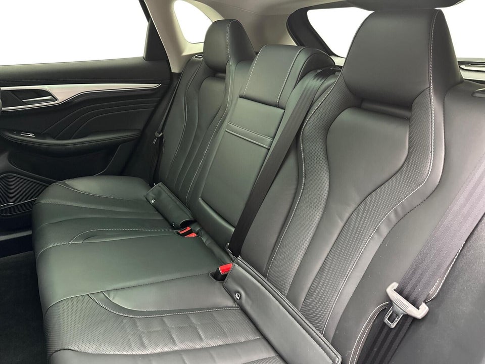 MG Marvel R Luxury 5d