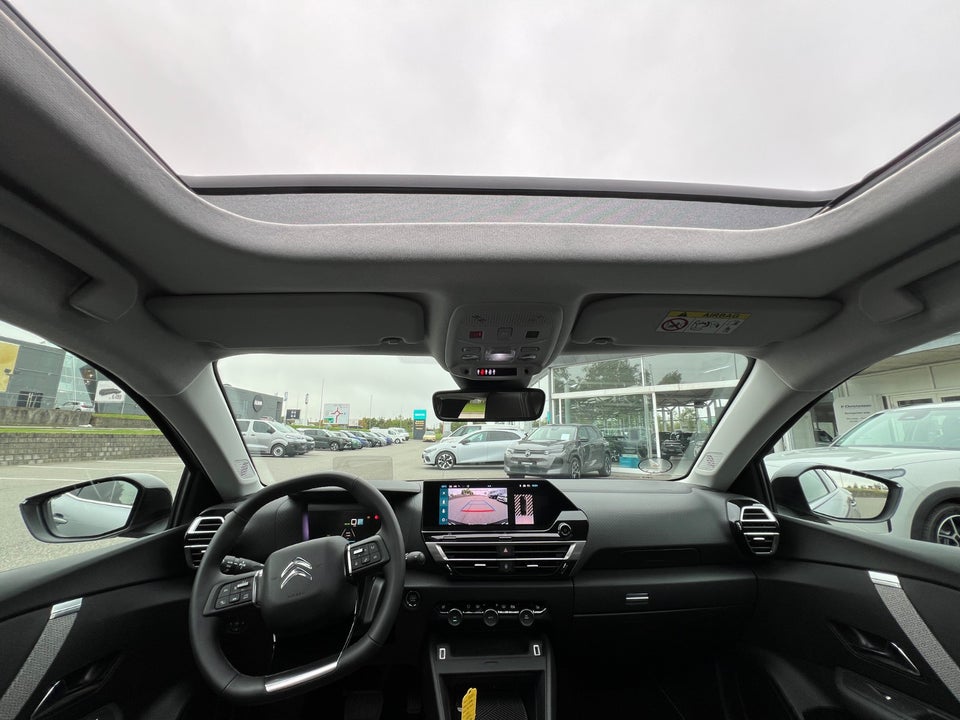 Citroën ë-C4 X 50 Shine 4d